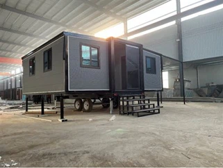 車輪付き拡張コンテナハウス